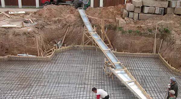 Монолитный фундамент. Строительство фундамента Краснодар